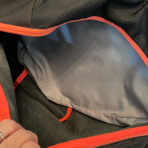 Backpack - Picture 5 of 8